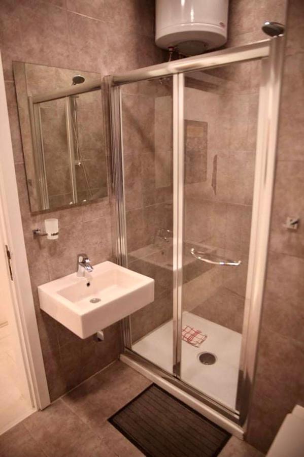 Leon Apartment - Highly Modern Sliema Stay Esterno foto